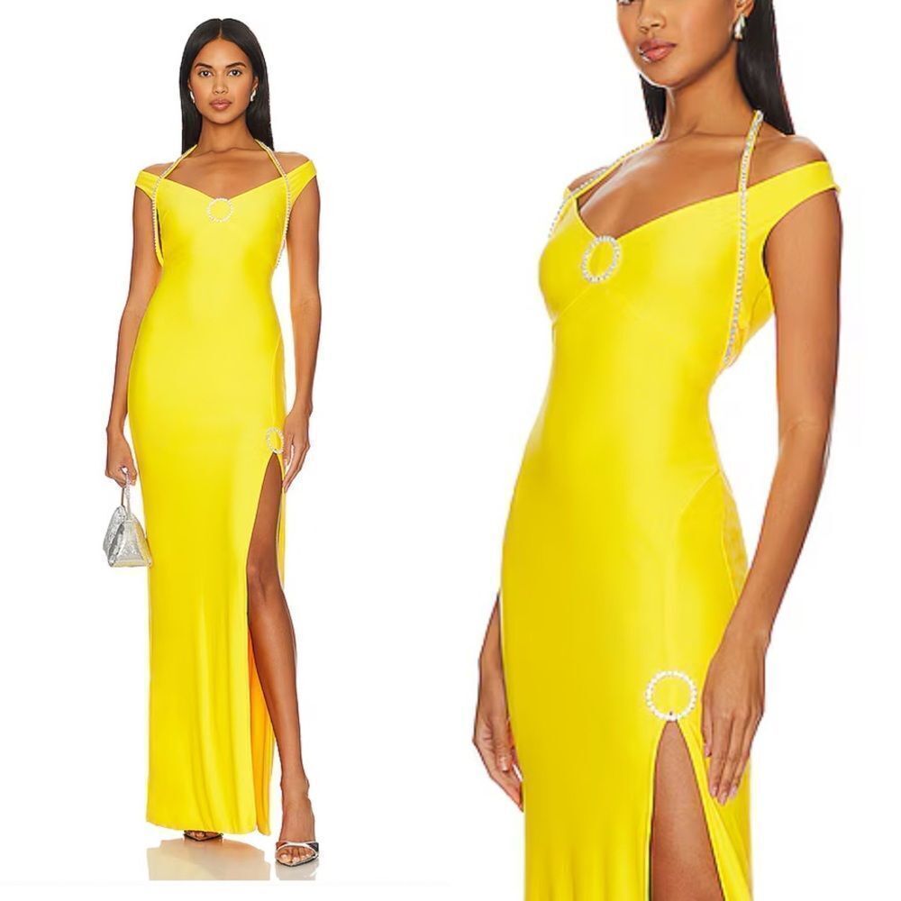 Khanums X Revolve Kon Gown Yellow
Sunny rhinestone Off-Shoulder Maxi Dress XS
